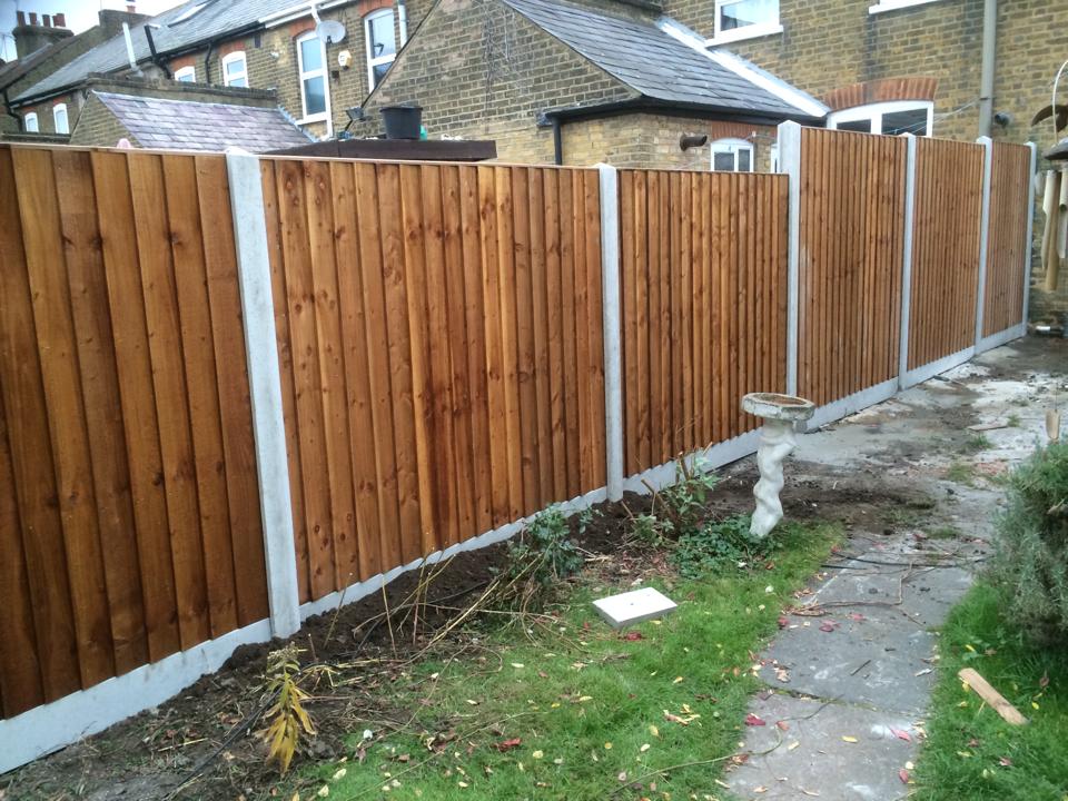 fencing service in finchley, london