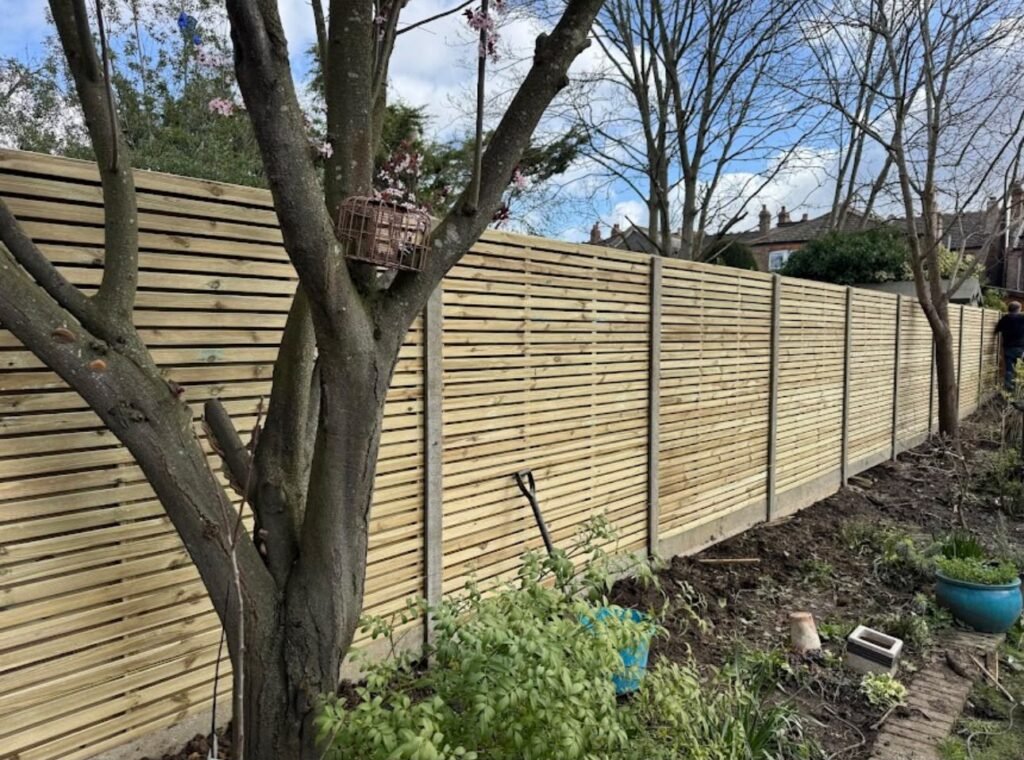 Garden Fencing & Fence Installation in Potters Bar EN6